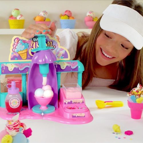 Canal Toys So Slime DIY Fluffy Ice Cream Factory lifestyle 2