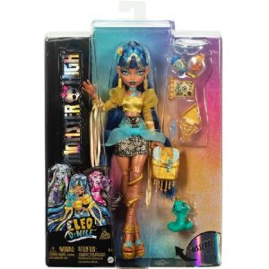 Monster High - Cleo De Nile Doll in Golden Clothes front of box