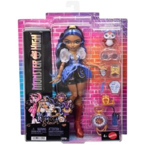 Monster High Robecca Steam Doll front of box