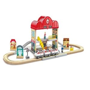Hape - Portable Train Station Set content